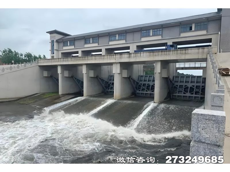 南川调蓄泵站闸门