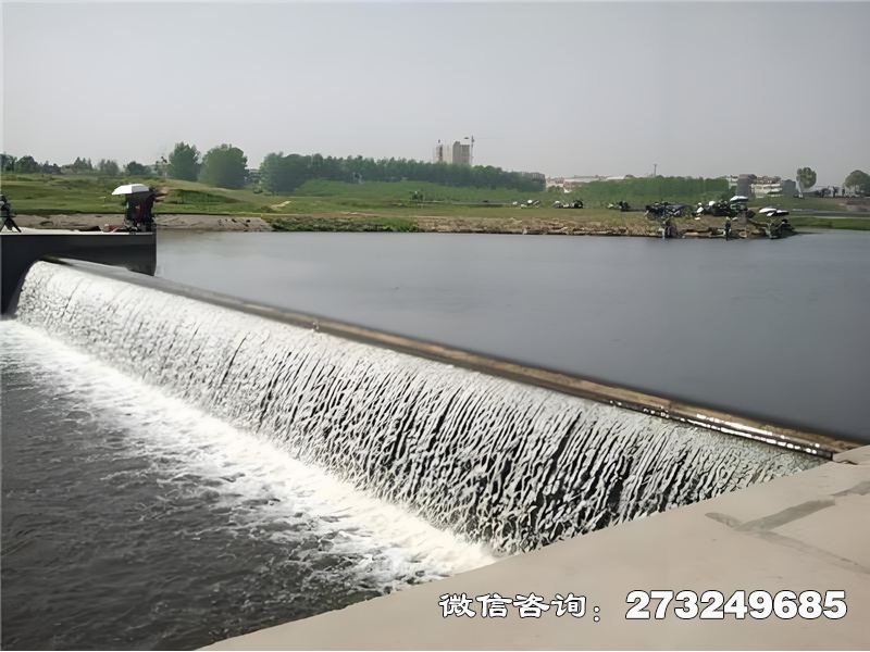磴口县水库溢洪道钢坝
